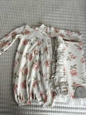 Edgehill Collection Baby Girls Rose Floral Ruffle Chiffon Gown and Blanket 0-6m